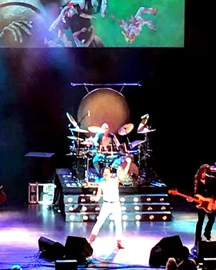 Almost Queen - A Tribute To Queen Solomons