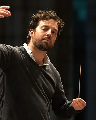 James Gaffigan Washington