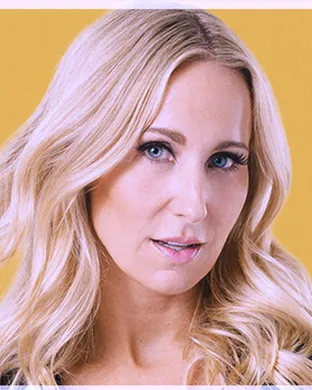 Nikki Glaser Hanover