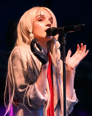 Poppy Washington