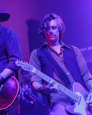 Roger Clyne And The Peacemakers Falls Church
