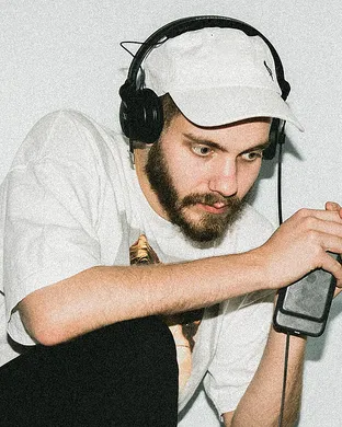 San Holo Washington