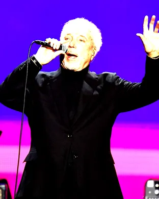 Tom Jones Hanover