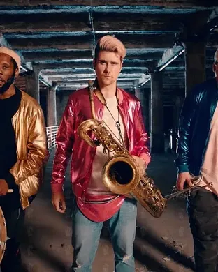 Too Many Zooz Towson